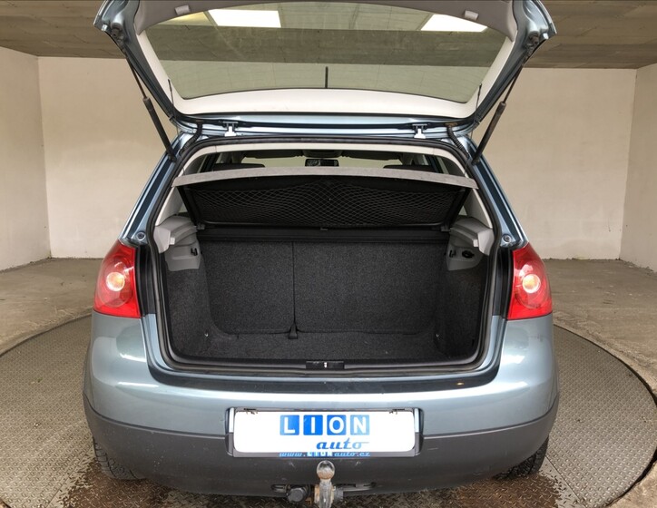 Volkswagen Golf 13