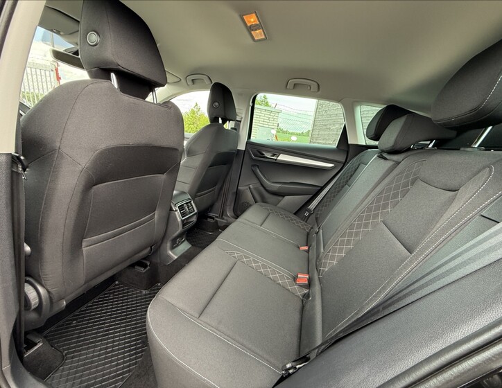 Škoda Karoq 25