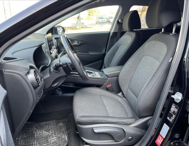 Hyundai Kona 9
