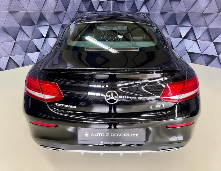 Mercedes-Benz Třídy C 6