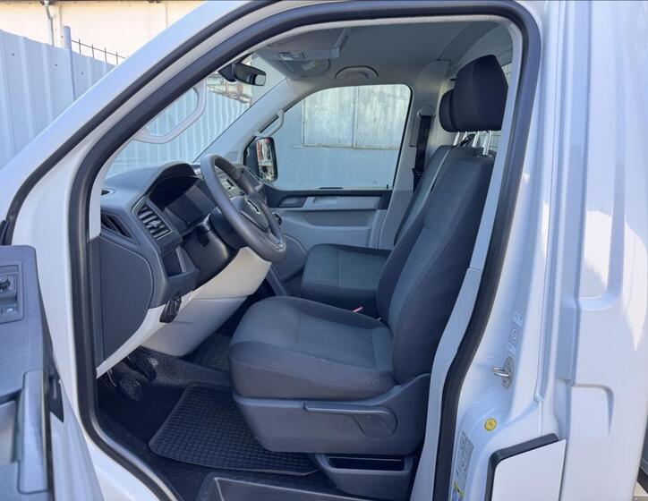 Volkswagen Transporter 26