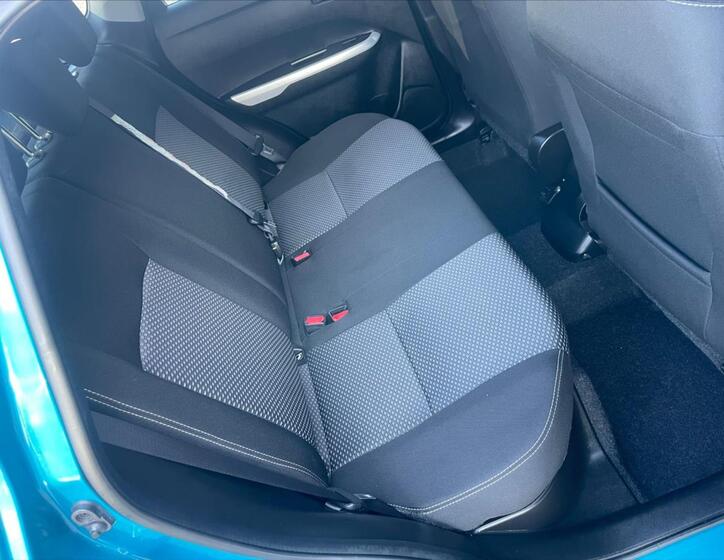 Suzuki Vitara 8