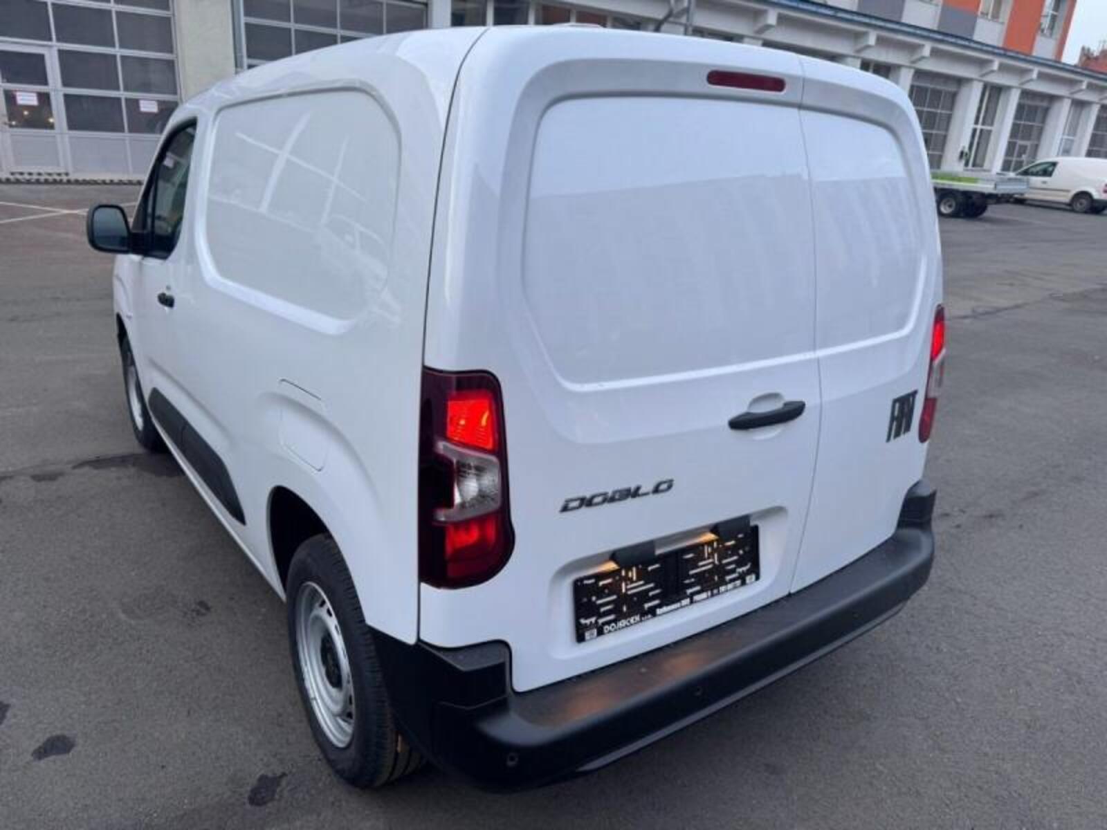 Fiat Dobló 6