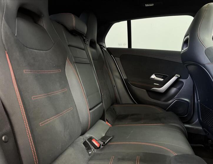 Mercedes-Benz CLA 20