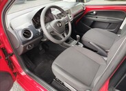 Volkswagen up! 13