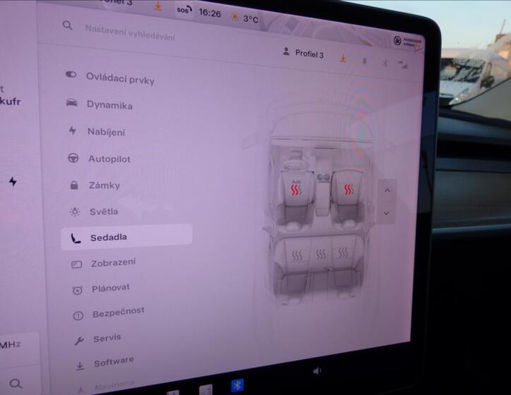 Tesla Model 3 18