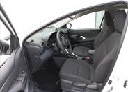 Toyota Yaris 8
