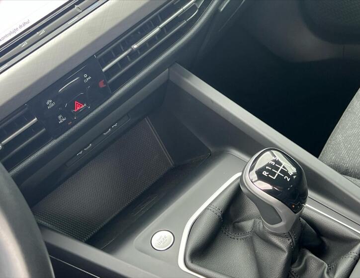 Volkswagen Golf 18