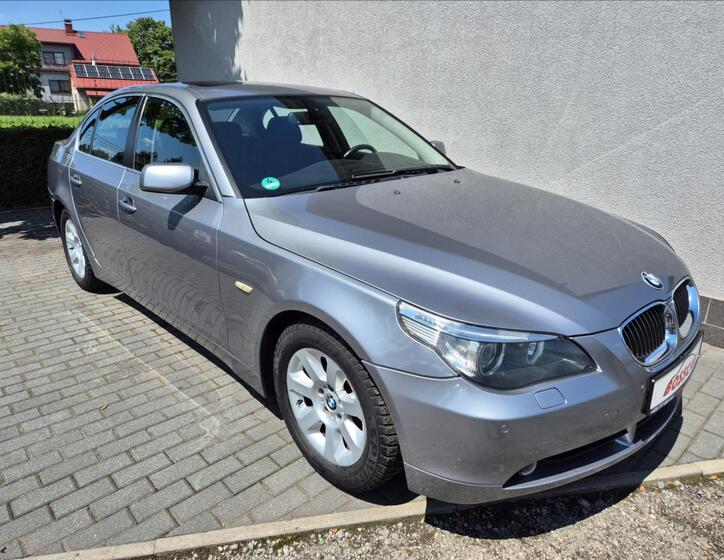 BMW Řada 5 9