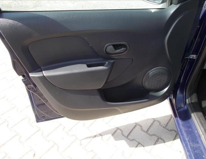 Dacia Sandero 24