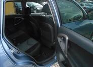 Toyota RAV4 18