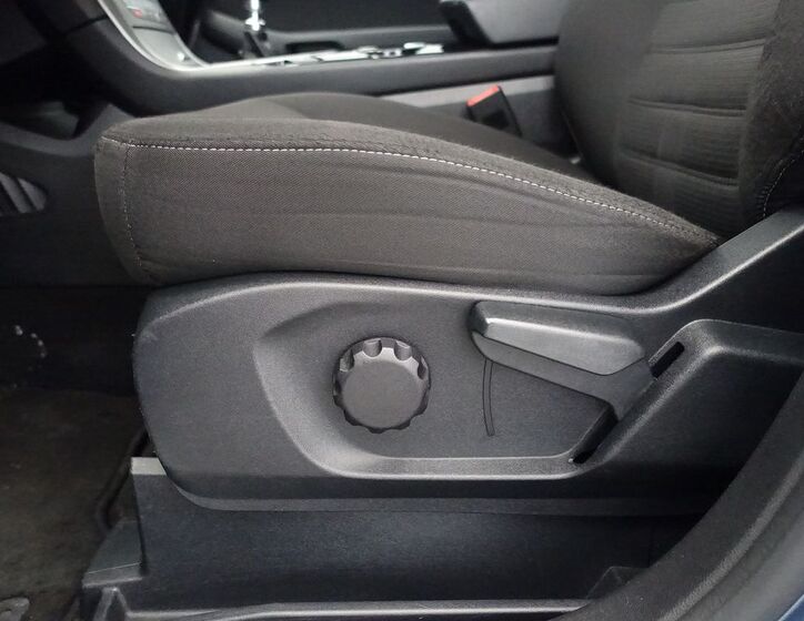 Ford Galaxy 22
