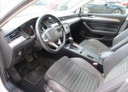 Volkswagen Passat 13