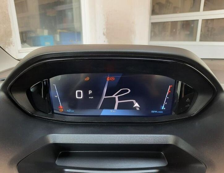 Peugeot Rifter 19
