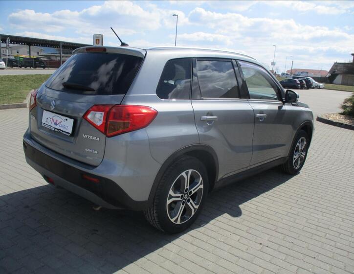 Suzuki Vitara 4