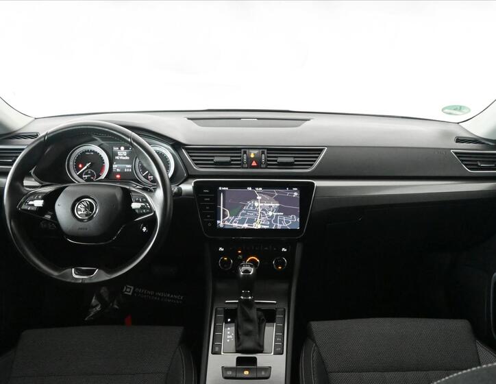Škoda Superb 11