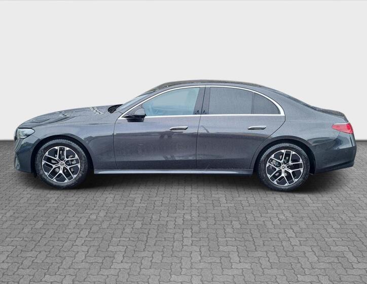 Mercedes-Benz Třídy E 2