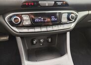 Hyundai i30 17