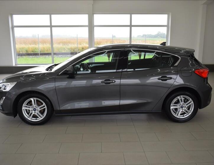 Ford Focus 5