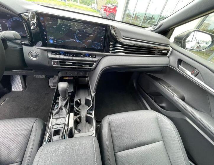 Toyota Camry 19