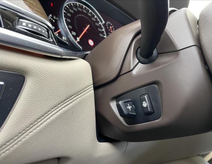 BMW Řada 7 40