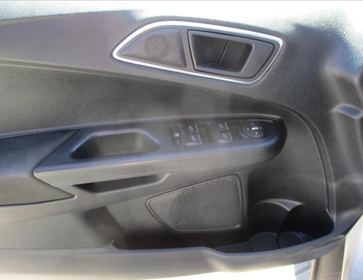 Ford B-MAX 23
