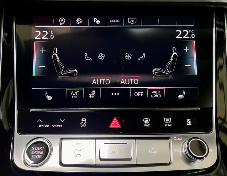 Audi Q7 23