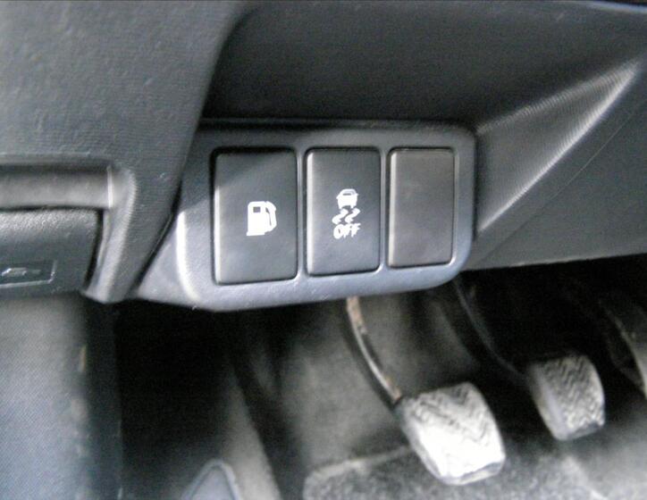Toyota Avensis 28