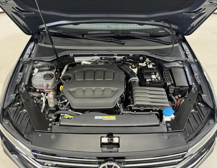 Volkswagen Passat 35
