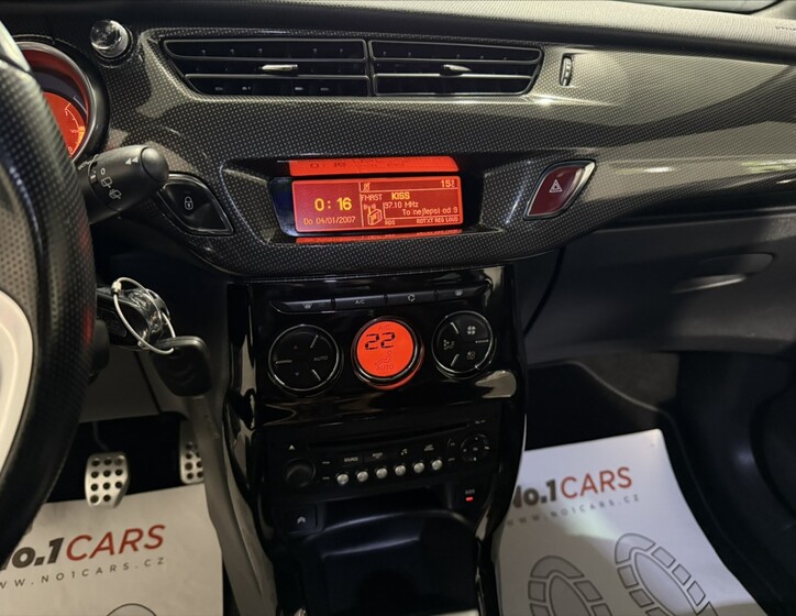 Citroën DS3 11