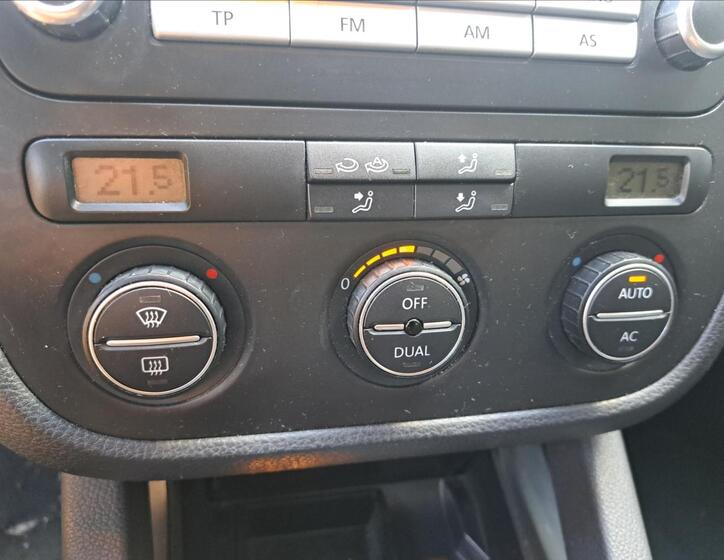 Volkswagen Golf 20