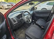 Hyundai i20 8