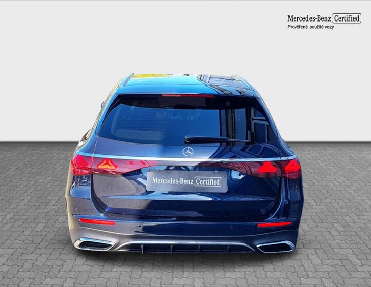 Mercedes-Benz Třídy E 4