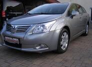 Toyota Avensis 1