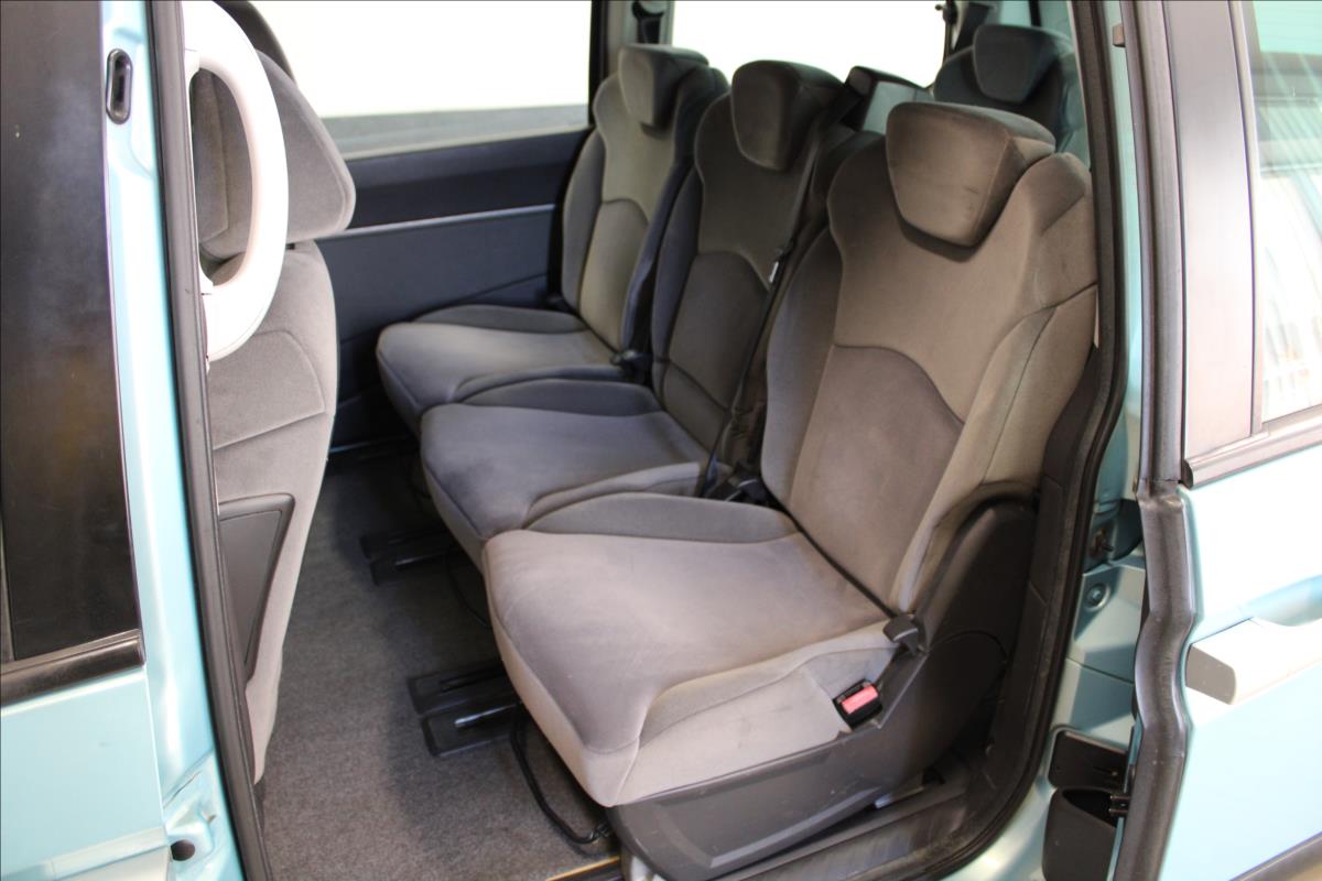 Citroën C8