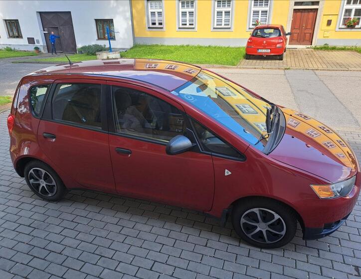 Mitsubishi Colt 11