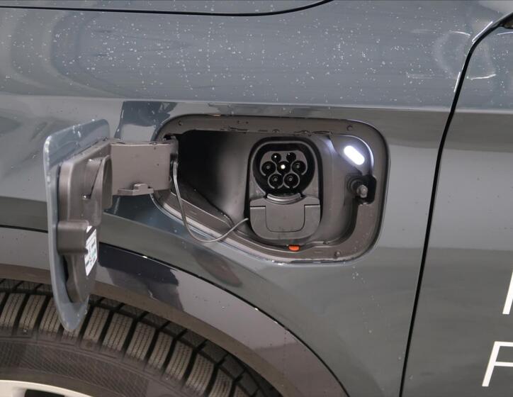 Cupra Formentor 10