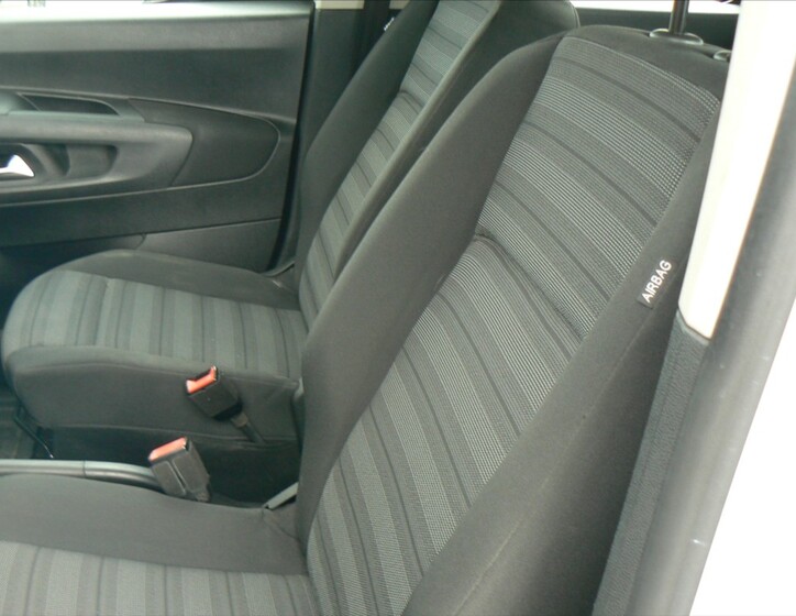 Opel Combo 11