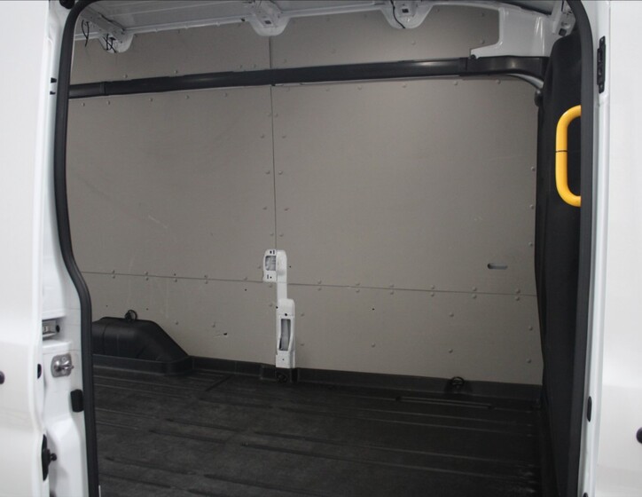 Ford Transit 18