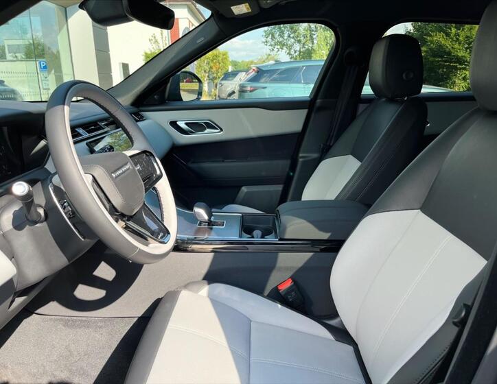 Land Rover Range Rover Velar 7