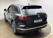 Volkswagen Touareg 6