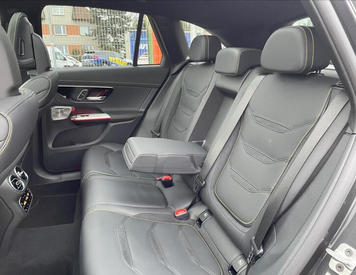 Mercedes-Benz GLC 14
