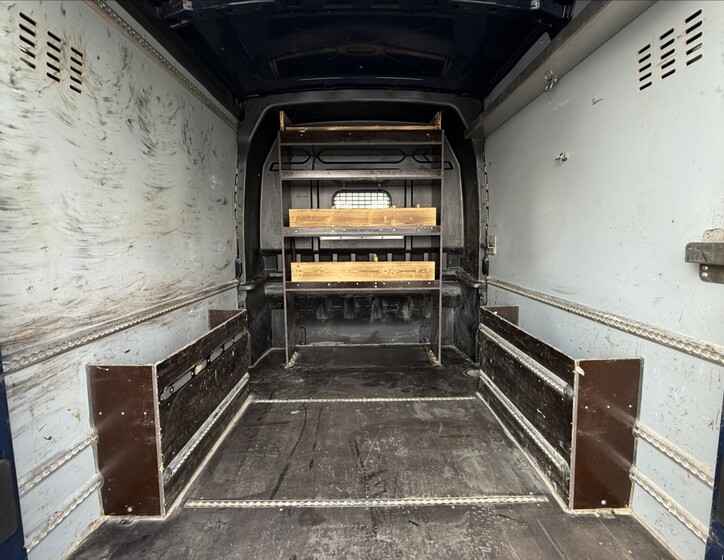 Ford Transit 21