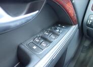 Volvo S80 33