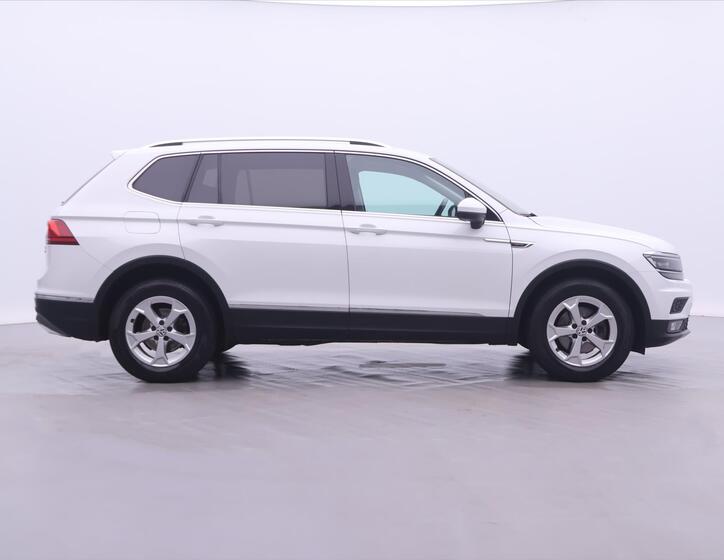Volkswagen Tiguan 8
