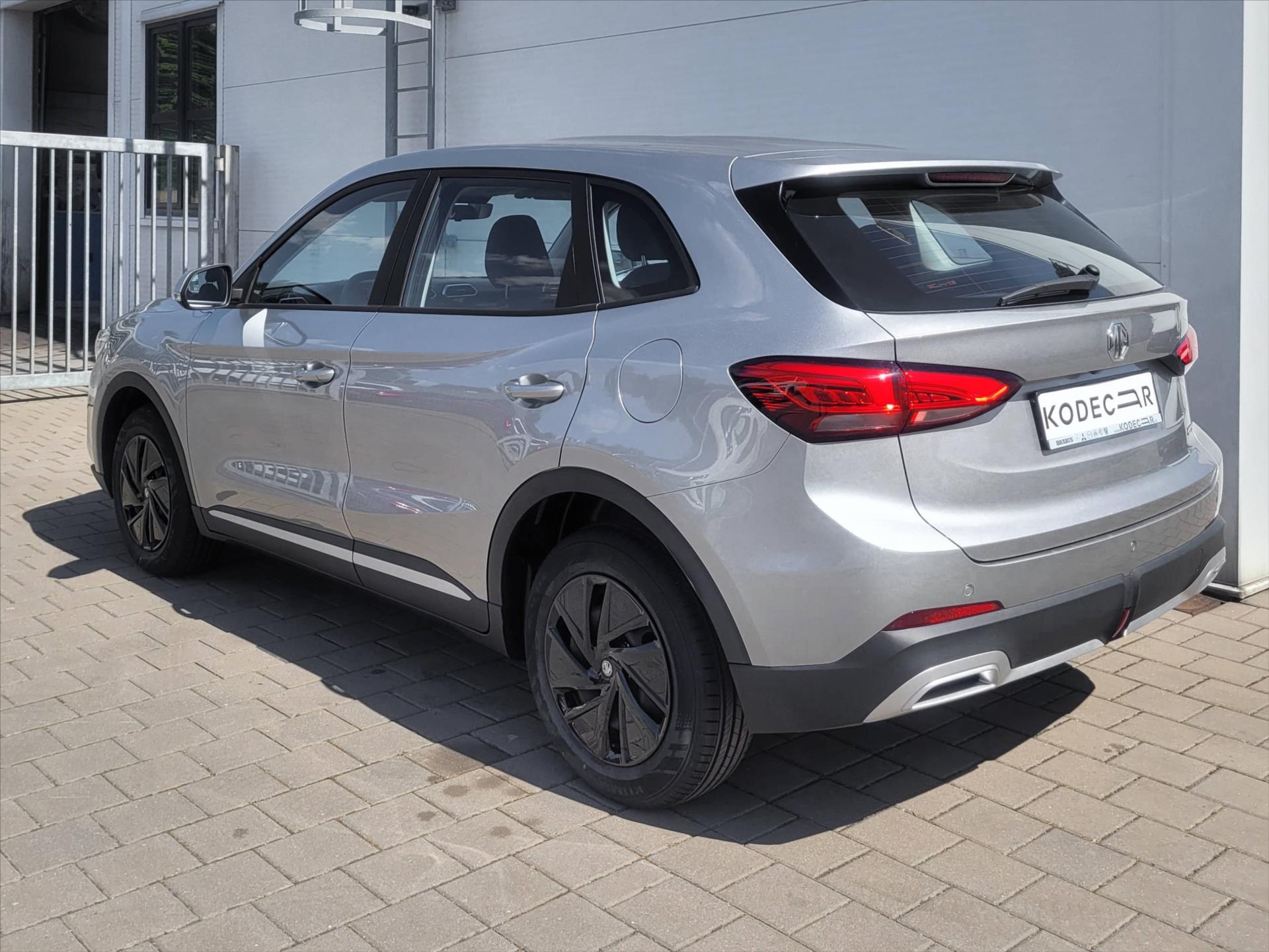 MG ZS