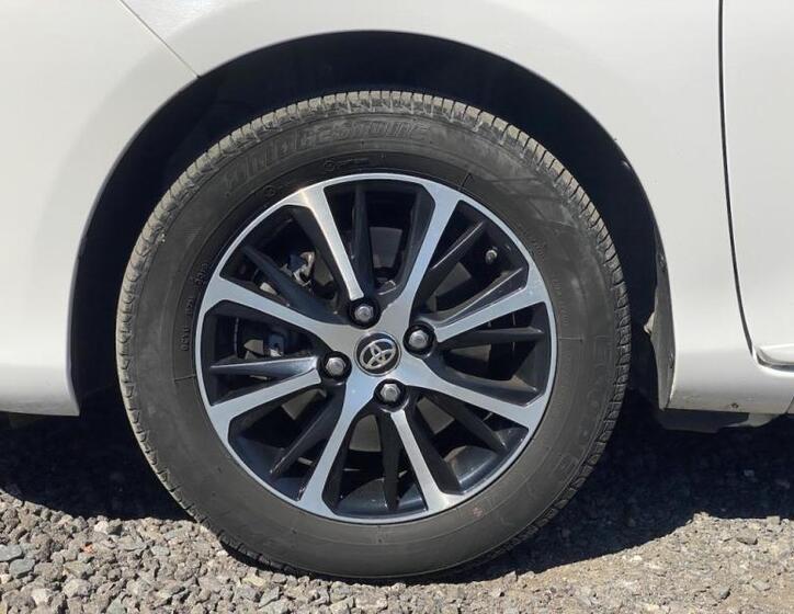 Toyota Yaris 10