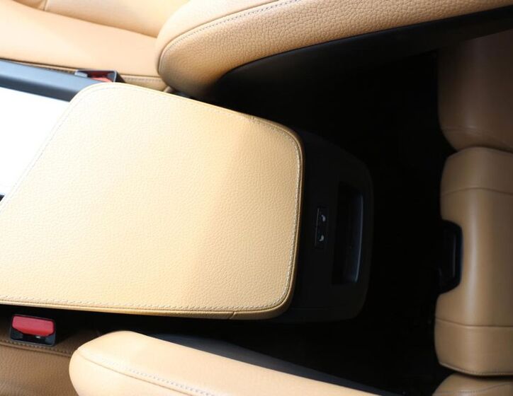 Volvo XC90 47