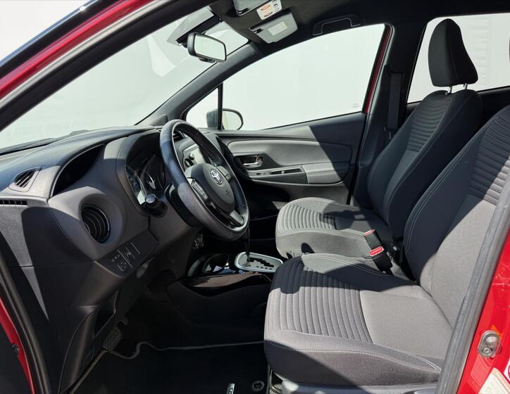 Toyota Yaris 10