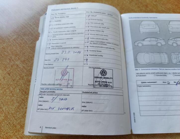 Volkswagen Golf 32